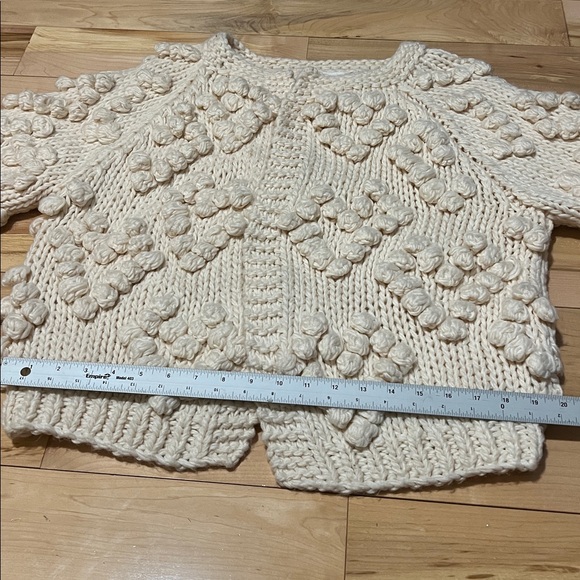 Chicwish Cream Heart Textured Knit Cardigan - Picture 4 of 13